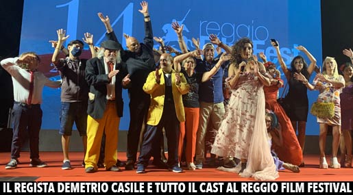Demetrio Casile e il cast de "Il matrimonio più sconvolgente della storia"