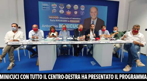 Conferenza stampa centro-destra a Reggio