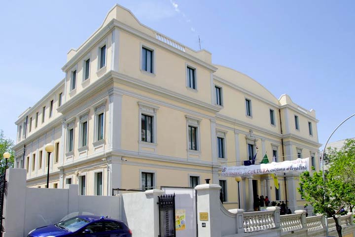 Palazzo della Cultura "P. Crupi"