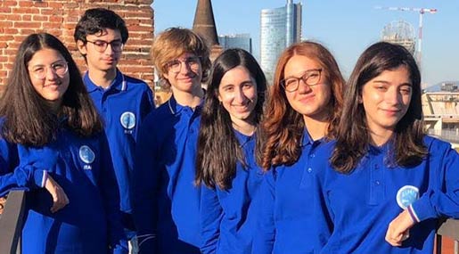 Gli studenti calabresi brillano alle Olimpiadi internazionali di astronomia