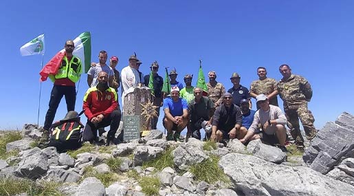 Gli alpini sul Monte Pollino per i 150 anni della Fondazione