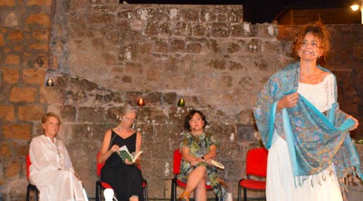 Successo a Orvieto per il libro "Donne vestite d'ortica" di Laura Calderini