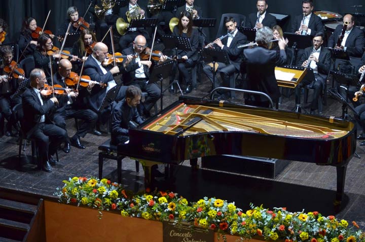 Successo per il concerto dell'Orchestra Filarmonica della Calabria
