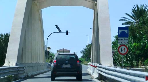 L'allarme dei cittadini di Badolato Marina: Si risolva il pericolo sul Ponte Vodà