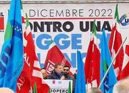 Lo sciopero Cgil Uil Calabria