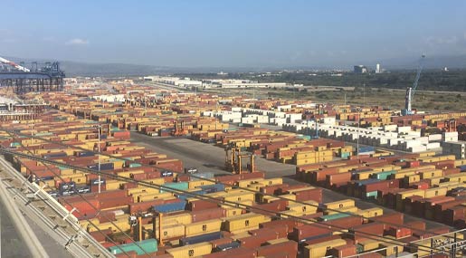 L'Autorità di Sistema Portuale riduce le tasse d'ancoraggio a sostegno dei traffici portuali