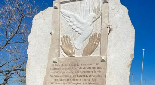 A Steccato di Cutro inaugurato il monumento commemorativo del tragico naufragio
