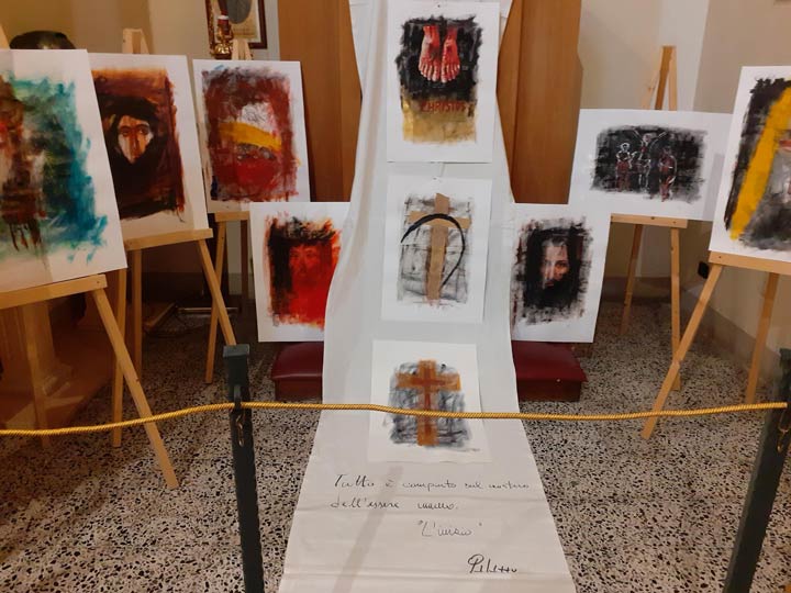 LAUROPOLI (CS) - La mostra d'arte sacra dell'artista Enzo Palazzo