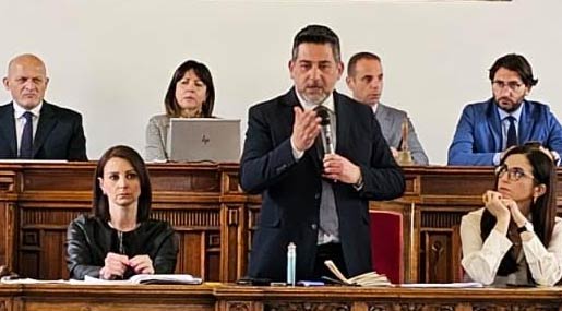 Il sindaco di Reggio Brunetti: C'è volontà politica di affossare il Tito Minniti