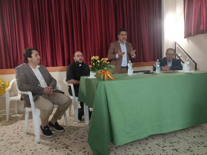 Assemblea popolare ad Ortì (RC), il sindaco Brunetti incontra i residenti della frazione collinare