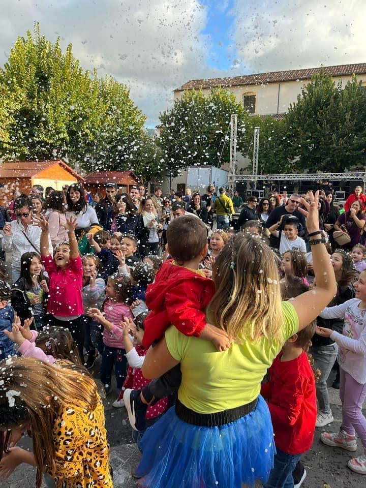 Grande successo per la Sagra della Castagna di Casali del Manco