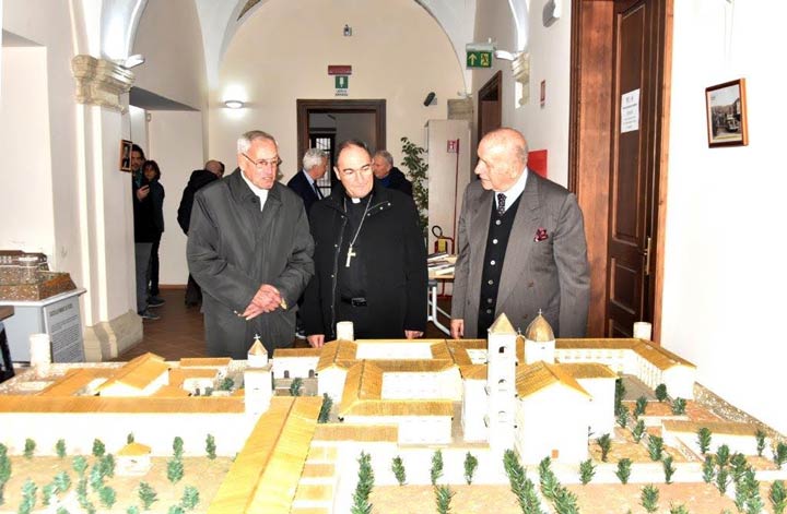 Inaugurata la mostra "Castelli e Chiese di Calabria"