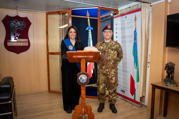 COSENZA - La Succurro omaggia i militari impegnati a Peje nella missione di pace "Joint enterprise"