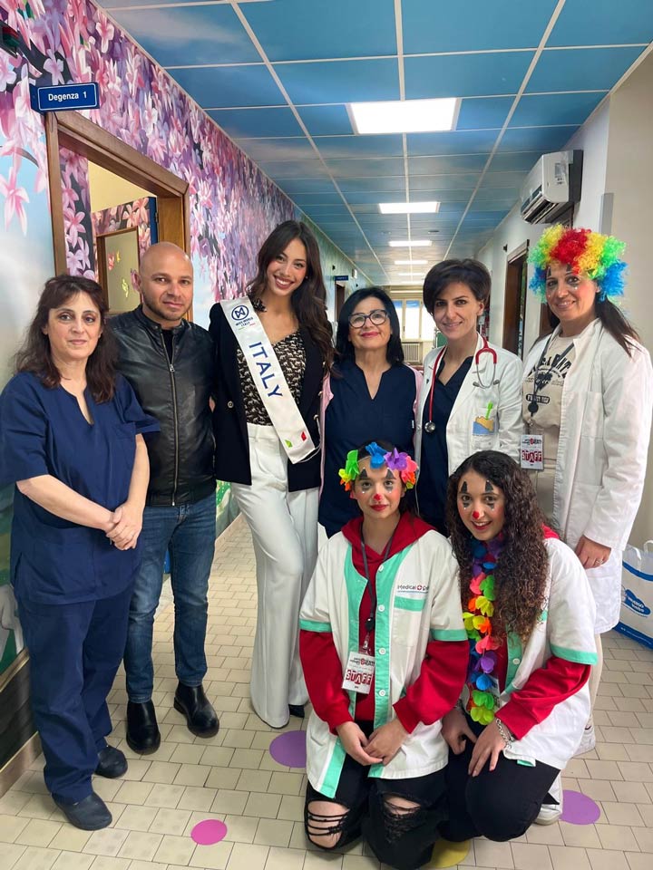 POLISTENA (RC) - Miss Mondo Italia in visita all'ospedale pediatrico