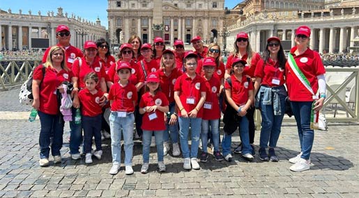 Una giornata gioiosa per i ragazzi del Coro "San Vincenzo Martire" con Papa Francesco