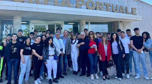 Il presidente Agostinelli incontra gli studenti del Classico di Palmi e dello Scientifico di Cittanova