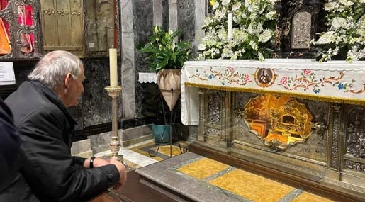 Il cardinale Zuppi in visita al Santuario di Paola
