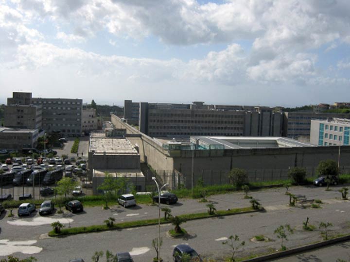 Asp CZ: Effettuate visite preventive per emergenza caldo a carcere "Caridi"