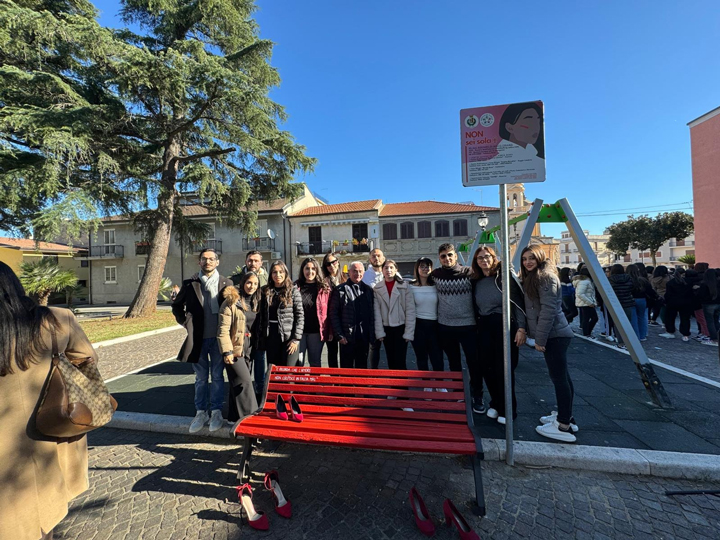 Rosarno ha celebrato la Giornata contro la violenza sulle donne