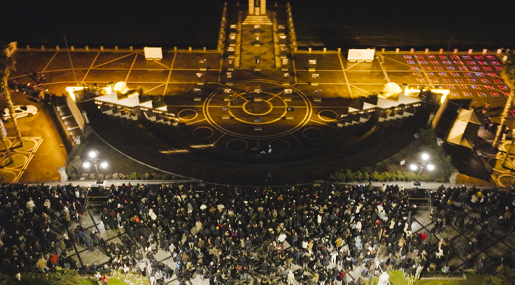 500 droni luminosi nel cielo dello Stretto a Reggio Calabria