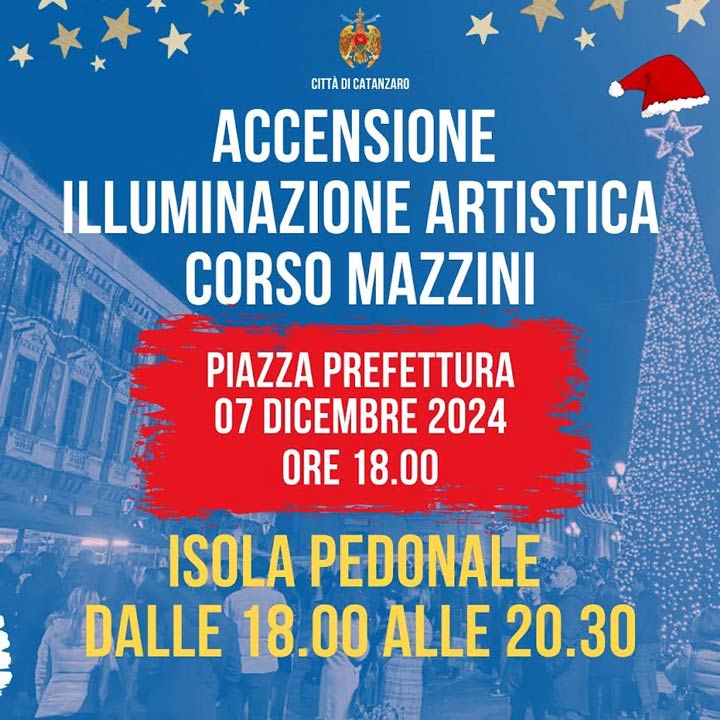 Si accendono le luminarie di Natale