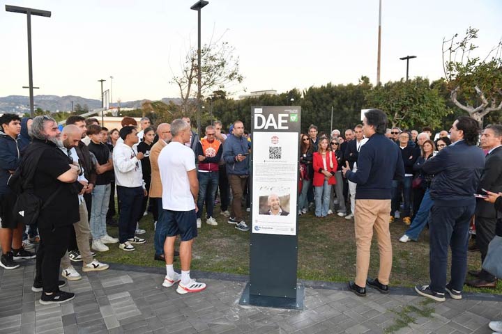 REGGIO - Installato un defibrillatore al Tempietto