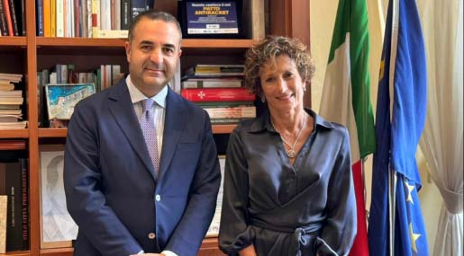 Il neo sindaco di Reggio Francesco Cannizzaro e la prefetto Clara Vaccaro